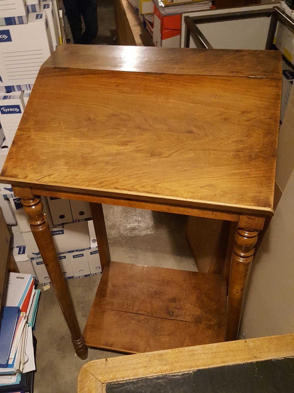 Pupitre Dons encheres domaine