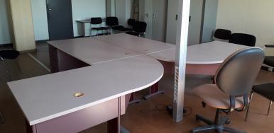 Photo détaillant le don 9 bureaux