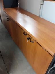 Photo détaillant le don Armoire + Buffet en bon état