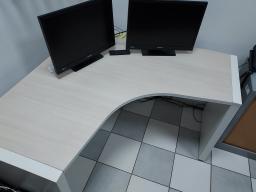 Photo détaillant le don Bureau de travail