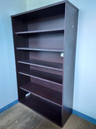 Photo détaillant le don Bibliothèque en bois