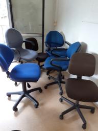Photo détaillant le don Lot 8 fauteuils de bureau
