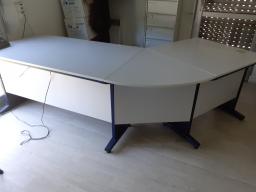 Photo détaillant le don Lot de 10 bureaux