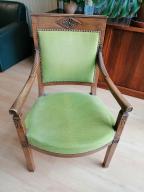 Photo détaillant le don 2 paires de fauteuils de style Empire ou restauration