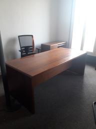 Photo détaillant le don Mobiliers de bureau du Tribunal administratif de Marseille