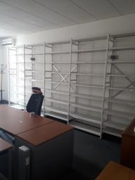Photo détaillant le don Mobiliers de bureau du Tribunal administratif de Marseille