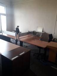 Photo détaillant le don Mobiliers de bureau du Tribunal administratif de Marseille