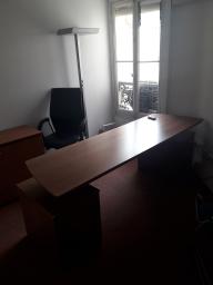 Photo détaillant le don Mobiliers de bureau du Tribunal administratif de Marseille