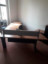 Photo détaillant le don Mobiliers de bureau du Tribunal administratif de Marseille