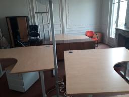 Photo détaillant le don Mobiliers de bureau du Tribunal administratif de Marseille
