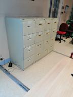 Photo détaillant le don meuble caissons tiroirs à hamacs 