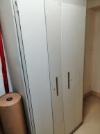 Photo détaillant le don 1 armoire renforcée fermeture 2 points