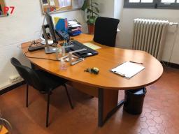 Photo détaillant le don bureau caisson