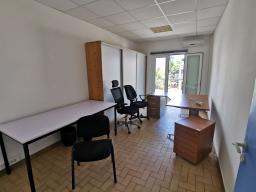 Photo détaillant le don DONS DE MOBILIERS