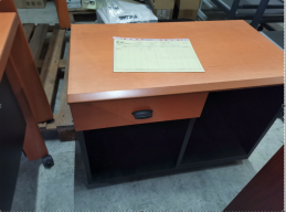 Photo détaillant le don MOBILIER BUREAU