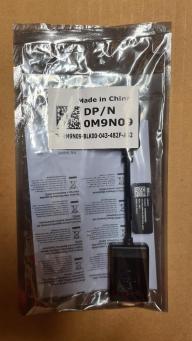 Photo détaillant le don 5 lots de 100 adaptateurs VGA – DisplayPort