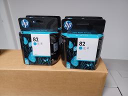 Photo détaillant le don Traceur HP Designjet 500 avec recharge papier