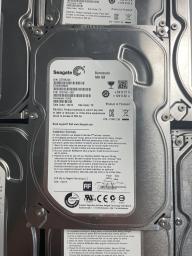 Photo détaillant le don Lot disques durs Seagate 500Gb