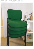 Photo détaillant le don Lot de 4 chaises vertes
