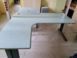 Photo détaillant le don Bureau d'angle avec rallonge et desserte + caisson	vert clair 160 x 80 cm