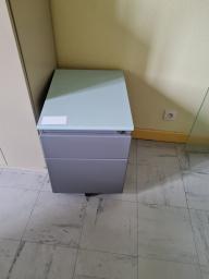 Photo détaillant le don Bureau d'angle avec rallonge et desserte + caisson	vert clair 160 x 80 cm