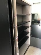 Photo détaillant le don lot mobiliers bureaux (environ 100 mobiliers)