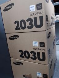 Photo détaillant le don Lot de cartouches de toner SAMSUNG MLT-D203U