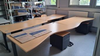 Photo détaillant le don Bureaux