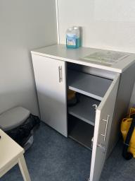 Photo détaillant le don Armoire basse