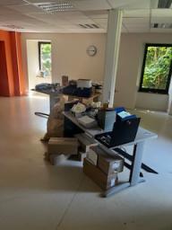 Photo détaillant le don URGENT Divers mobiliers