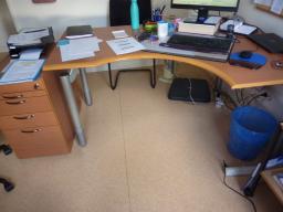 Photo détaillant le don BUREAU ET CAISON