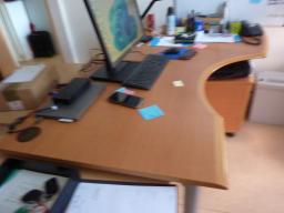 Photo détaillant le don BUREAU ET CAISSON
