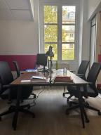 Photo détaillant le don Bureau Bench 4 places