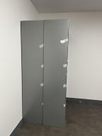 Photo détaillant le don Armoires hautes