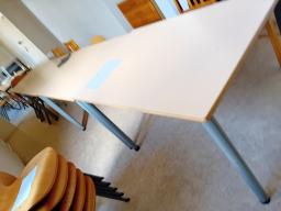 Photo détaillant le don Matériels de bureaux