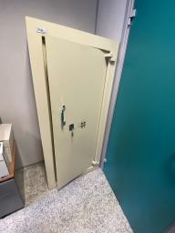 Photo détaillant le don Mobilier divers