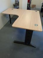 Photo détaillant le don Bureau symétrique 90° 160x160 cm