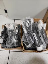 Photo détaillant le don Lot de câbles informatiques