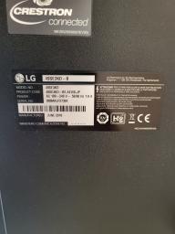 Photo détaillant le don Moniteur 49pouces LG 49SE3KD