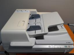 Photo détaillant le don 2 scanners professionnels Epson WorkForce DS-70000
