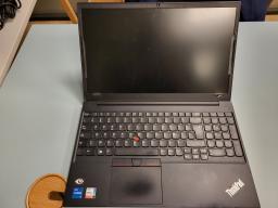 Photo détaillant le don Ordinateurs portables 15,6"