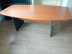 Photo détaillant le don Bureau