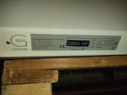 Photo détaillant le don 2 lampes plafonniers lumière du jour - Musée du Louvre