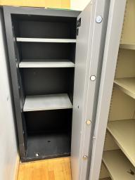 Photo détaillant le don Coffre fort