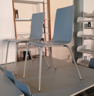 Photo détaillant le don Lot de mobilier de bilbiothèque